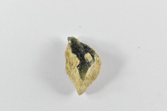 Raw Czech Moldavite Specimen, Metrix, 10.09 Gram