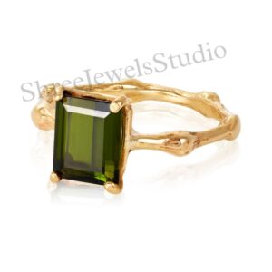 Natural Cut Moldavite Ring In 14k Yellow Gold , Unique Moldavite Ring, Meteorite Ring, Authentic Moldavite, Celestial Ring, Women's Gift,