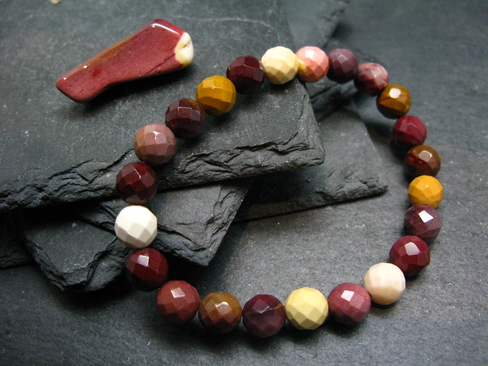 Mookaite Jasper Genuine Bracelet ~ 7 Inches ~ 8mm Facetted Beads Mookaite Jasper Genuine Bracelet ~ 7 Inches ~ 8mm Facetted Beads