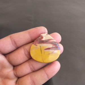 Natural Mookaite Gemstone Cabochon, Heart Shape 56 Carat (38x37x4 MM) Natural Mookaite Gemstone Cabochon, Heart Shape 56 Carat (38x37x4 MM)