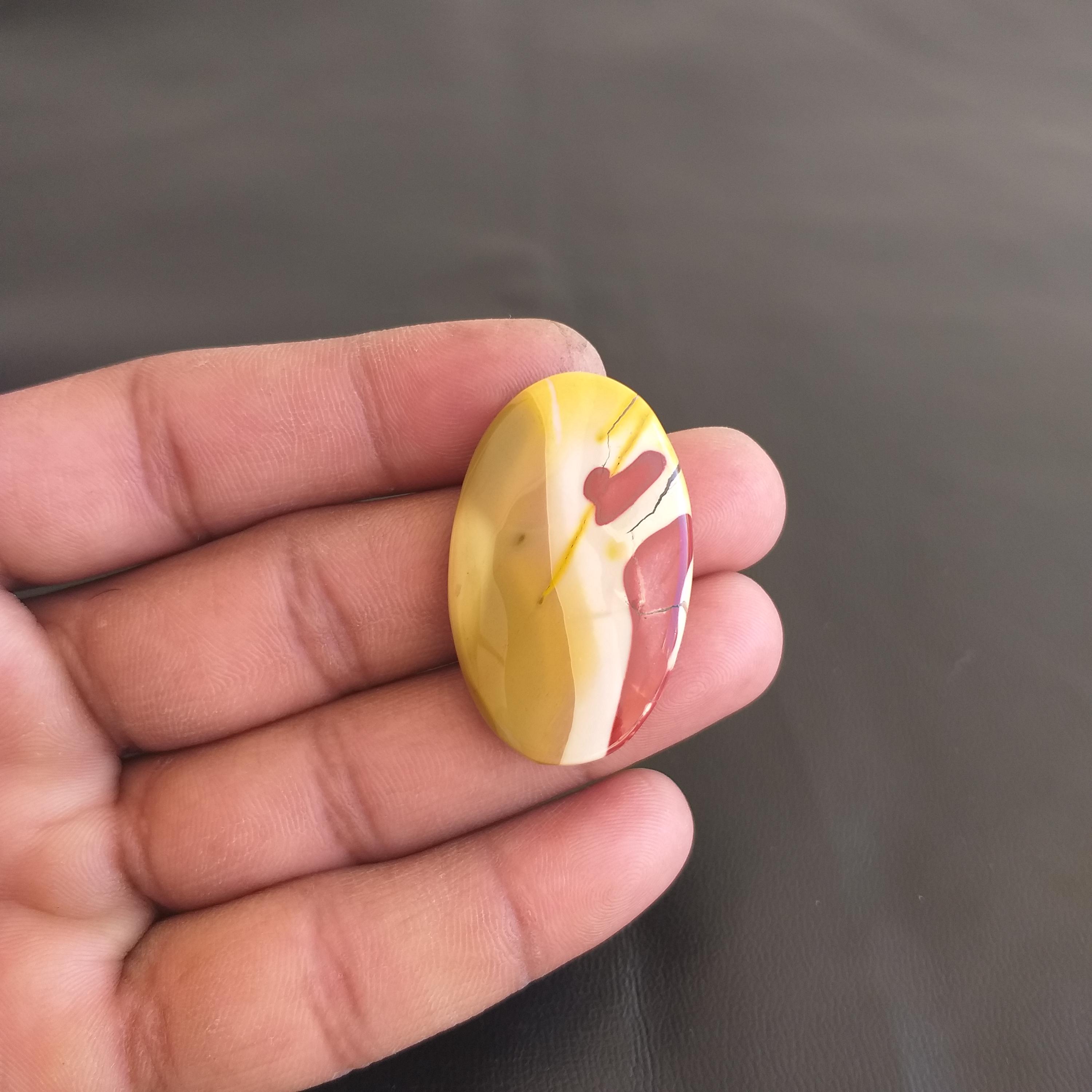 Natural Mookaite Gemstone Cabochon, Oval Shape 39 Carat (39x24x5 Mm)