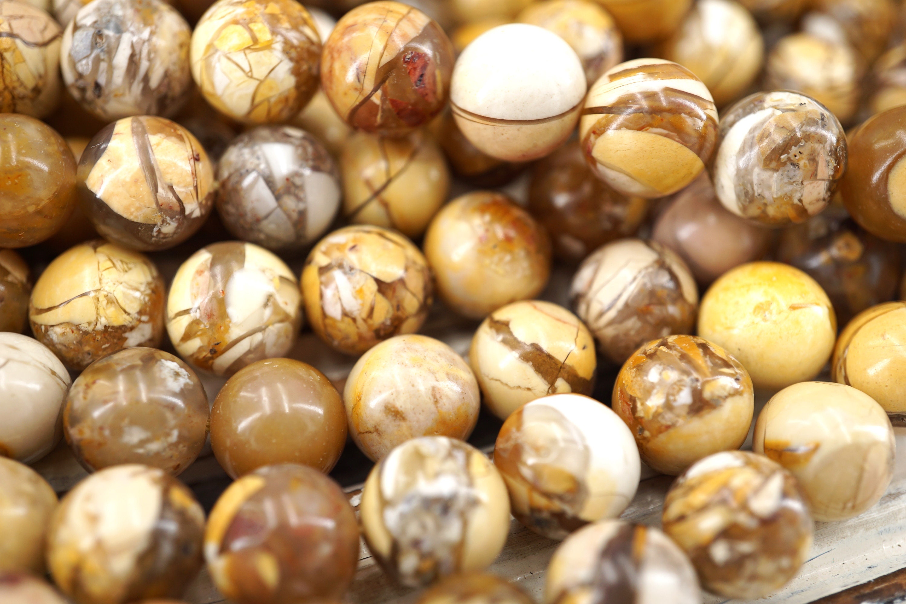 Brecciated Mookaite Jasper Round Beads 9-9.5mm (etb00265) Unique Jewelry/vintage Jewelry/gemstone Necklace