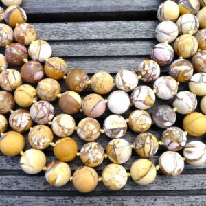 Matte Brecciated Mookaite Jasper round beads 13.5-14mm (ETB00263) Unique jewelry/Vintage jewelry/Gemstone necklace