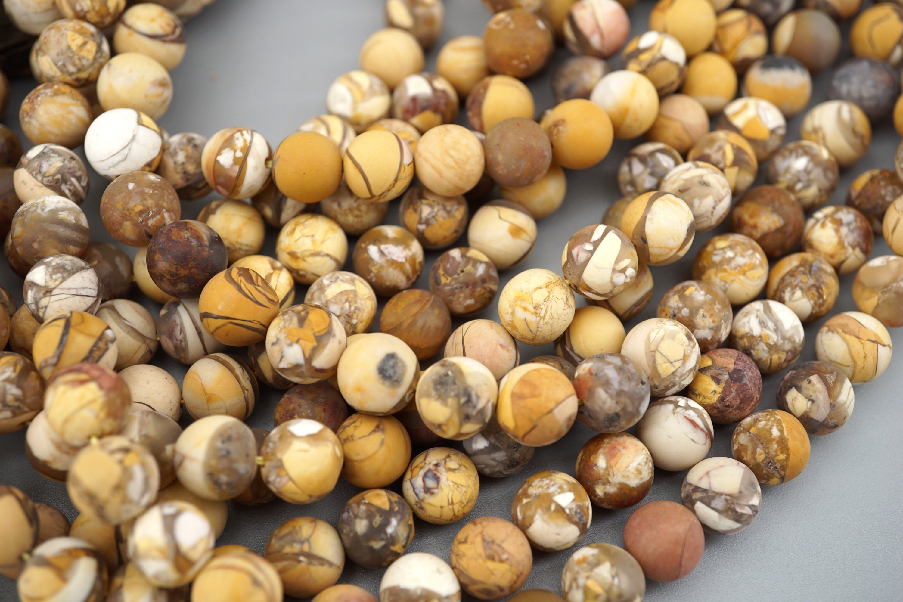 Matte Brecciated Mookaite Jasper Round Beads 8-9.5mm (etb00266) Unique Jewelry/vintage Jewelry/gemstone Necklace