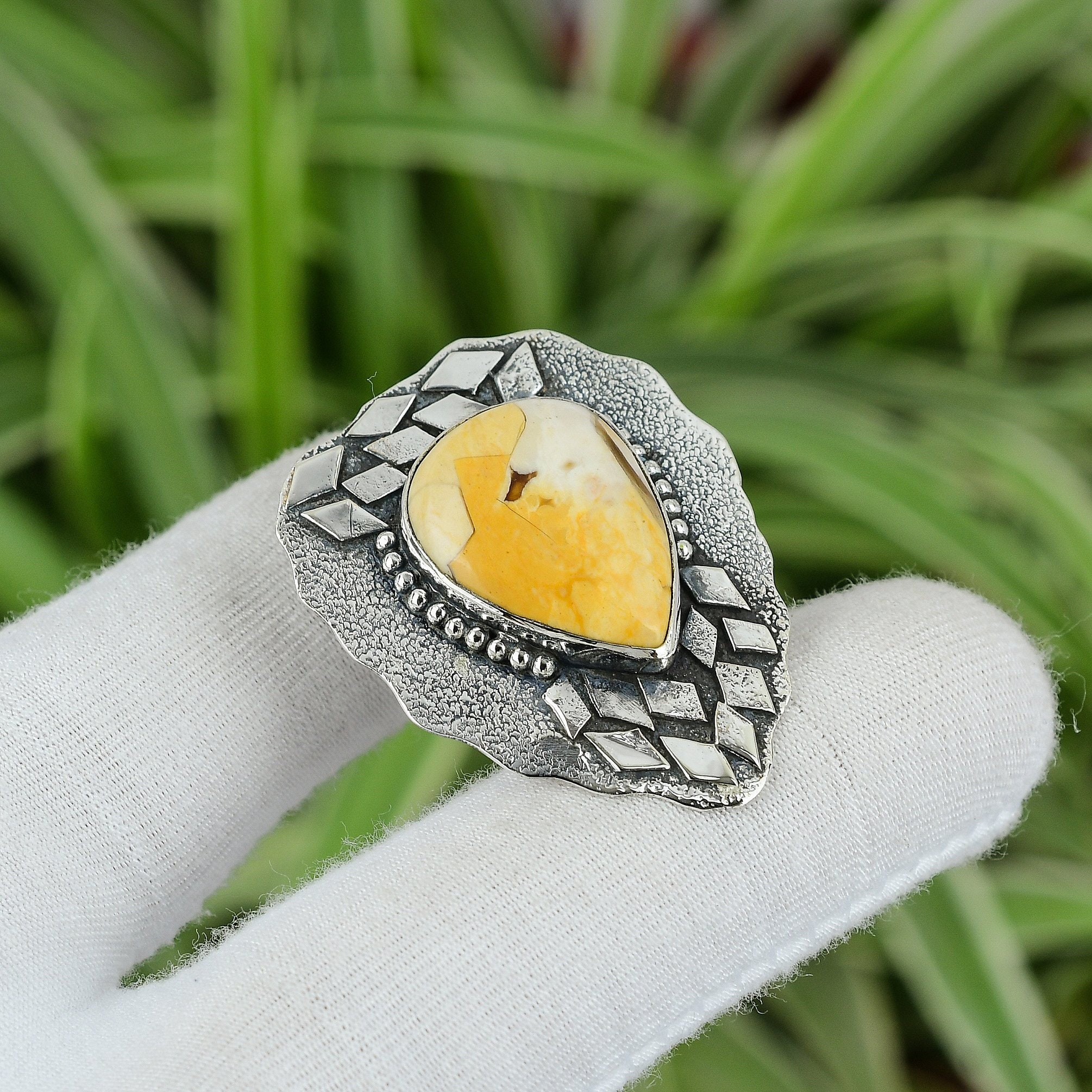 Handmade Brecciated Mookaite 925 Sterling Silver Pear Pendant Handmade Brecciated Mookaite 925 Sterling Silver Pear Pendant