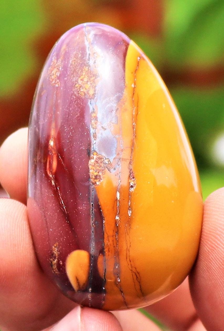 50mm Mookaite Jasper Egg: Reiki Charged Crystal, Metaphysical Tool
