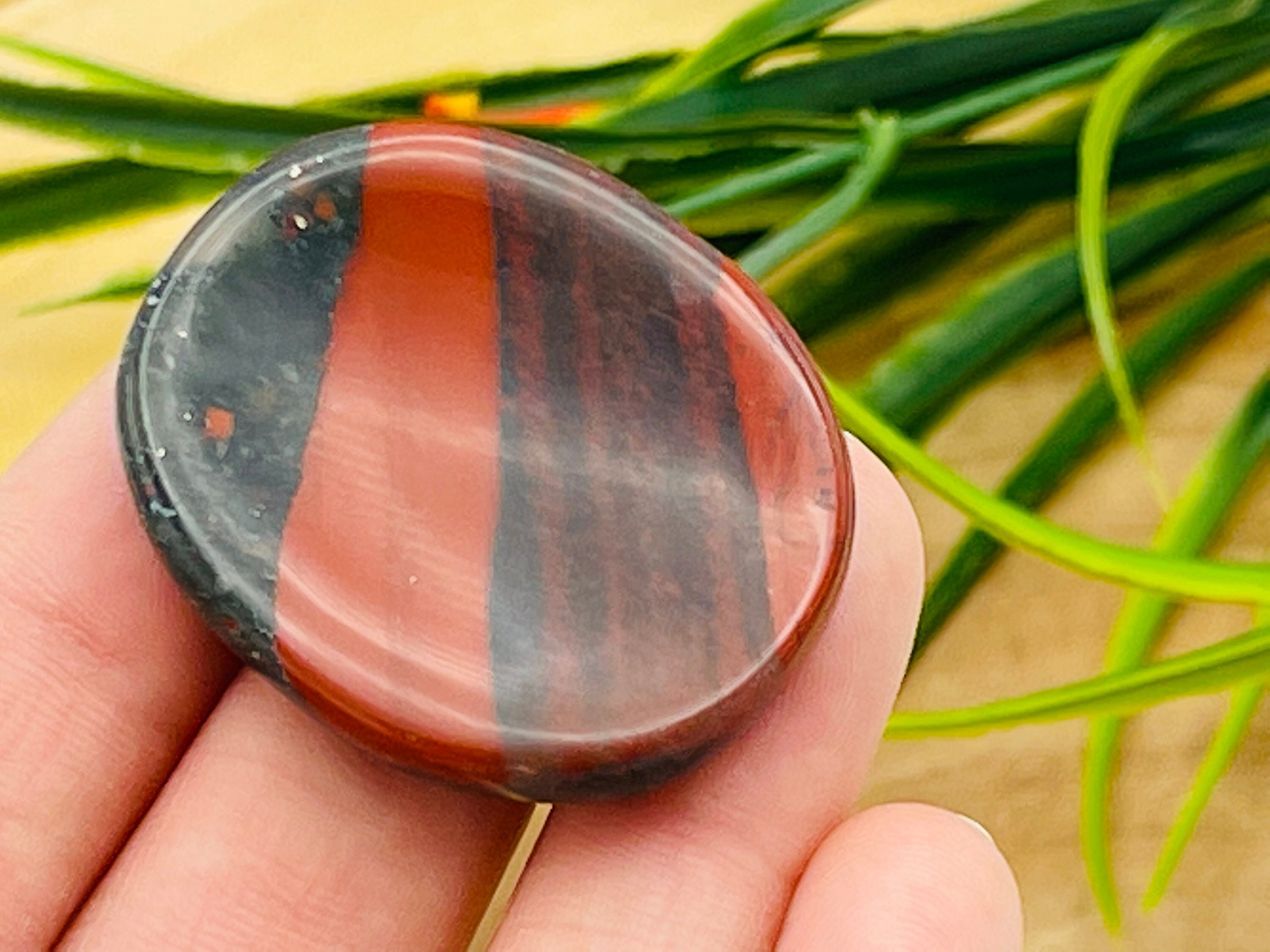Mookaite Worry Thumb Massage Stone, Healing Crystal Pocket Stone