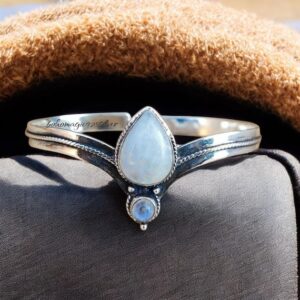 Handmade Sterling Silver Moonstone Bangle: Gemstone Bracelet Jewelry