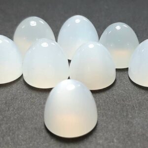 AAA Quality White Moonstone Fancy Bullet Cabochon Gemstone,White Moonstone,Moonstone Cabs,Jewelry making stone,Sizes 6x5.50,7x8,10x11 mm . AAA Quality White Moonstone Fancy Bullet Cabochon Gemstone,White Moonstone,Moonstone Cabs,Jewelry making stone,Sizes 6x5.50,7x8,10x11 mm .