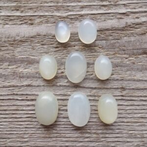 Milk Moonstone Cabochon, Ring Size, White Gemstone, Silk Moonstone Small Size Oval Milk Moonstone Cabochon, Ring Size, White Gemstone, Silk Moonstone Small Size Oval