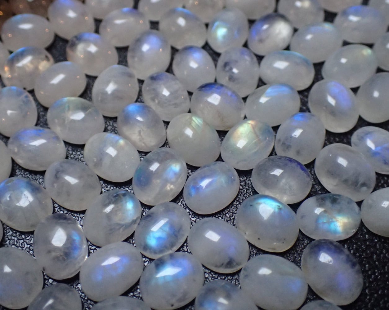 Oval Moonstone Cabochon With Flash: Natural Loose Gemstone