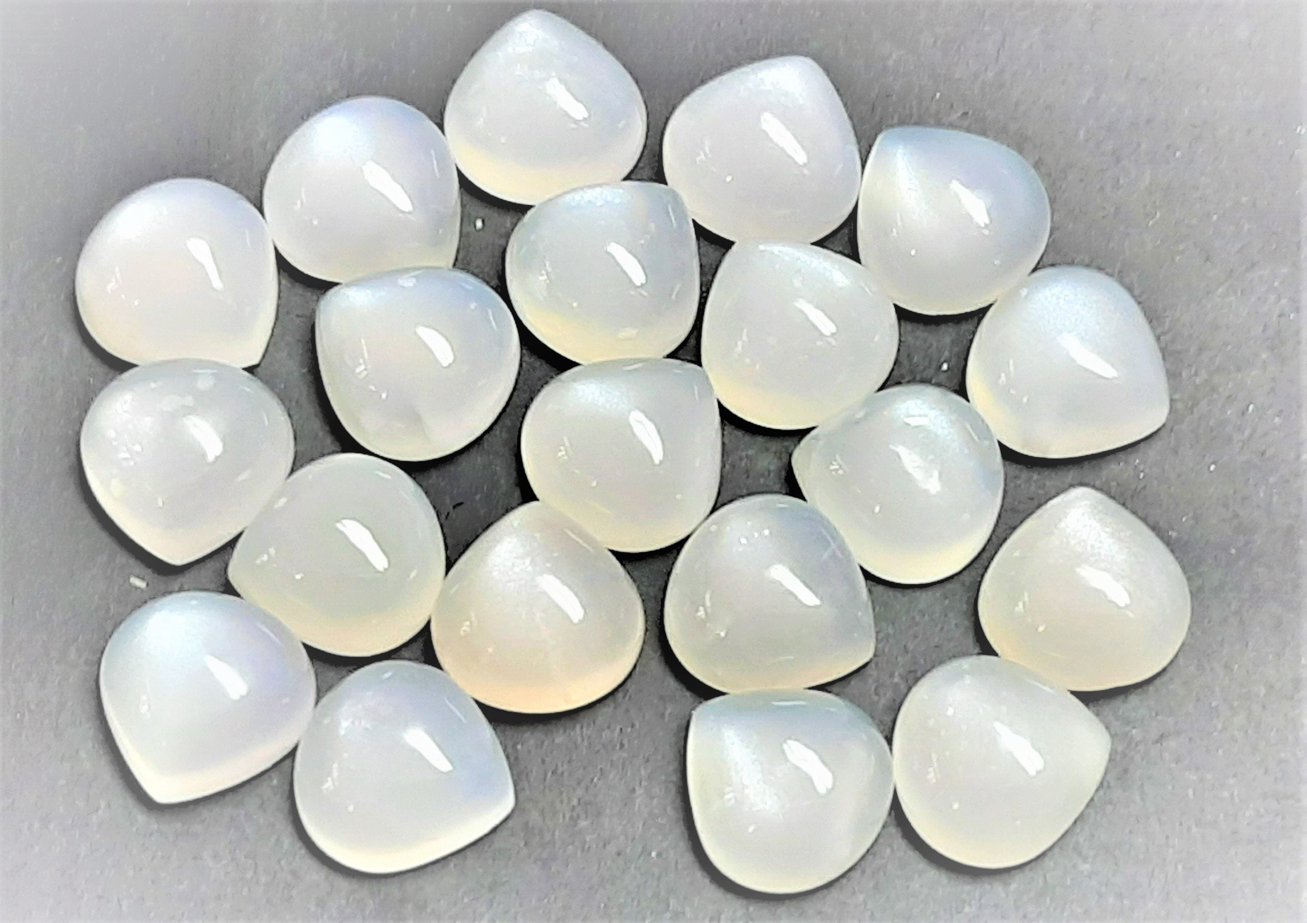White Moonstone Heart Cabochon: Natural Gemstone (10x10 To 20x20 Mm)