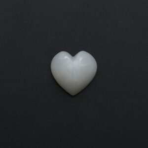 White Moonstone Smooth Heart Shape Carving Loose Gemstone- 20x20 Mm -moonstone Heart, Moonstone Cabochon Gemstone, 1 Piece/ Pair (2 Pieces) White Moonstone Smooth Heart Shape Carving Loose Gemstone- 20x20 Mm -moonstone Heart, Moonstone Cabochon Gemstone, 1 Piece/ Pair (2 Pieces)