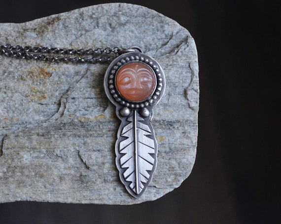 Peach Moonstone Necklace, Man In Moonstone, Moonstone Necklace, Man In Moon, Peach Moonstone, Sterling Silver, Silver Moonstone,peach Gem