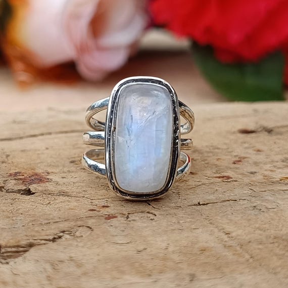 Handmade Blue Fire Moonstone Ring: 925 Sterling Silver Band