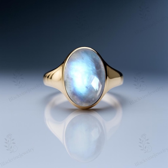 Royal Blue Moonstone Ring For Women 925 Silver Moonstone Signet Ring Unisex Gemstone Statement Ring Oval Cut Moonstone Gemstone Signet Ring