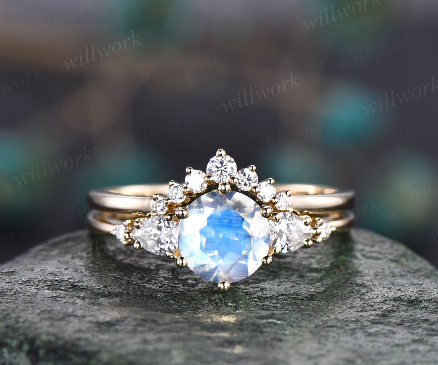 Moonstone Ring Set Gold Vintage Round Cut Moonstone Engagement Ring Five Stone Pear Shaped Moissanite Stacking Bridal Wedding Ring Set Gift