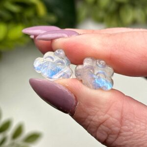 Moonstone Mini Happy Cloud | Xxs, Xs | - No. 933 (polished White Crystal Carving, Crown Chakra)