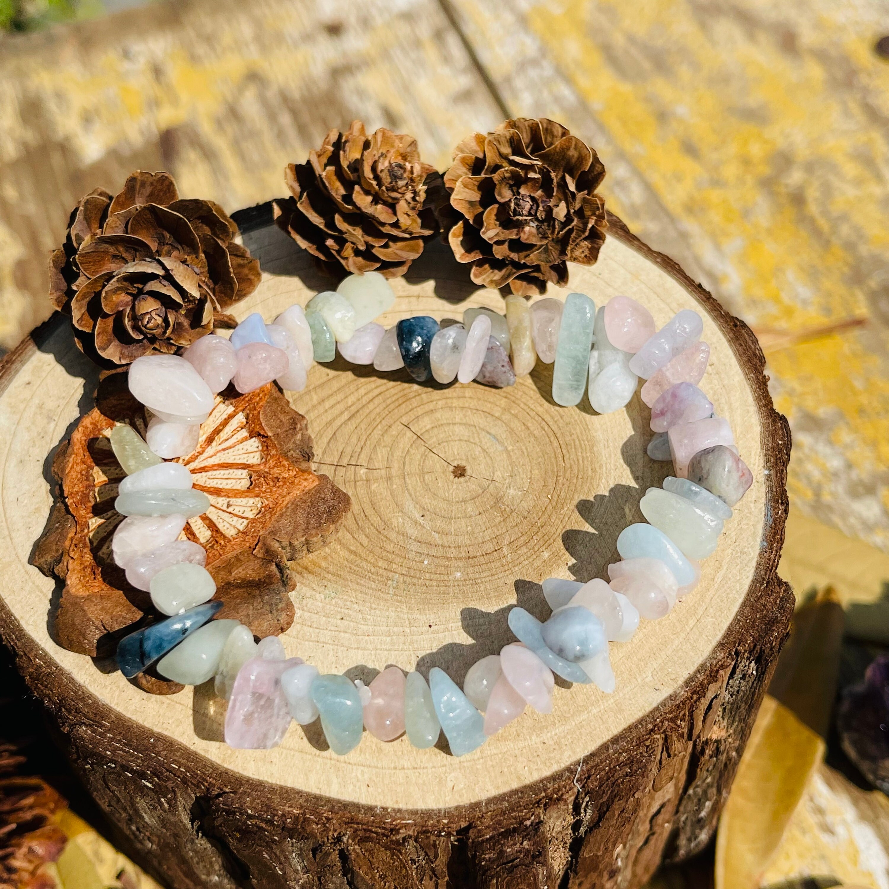Natural Morganite Chip Bracelet,healing Braclet,stretchy Chip Beads Bracelet,chip Stretchy String Bracelet.7.5 Inches Bracelet.