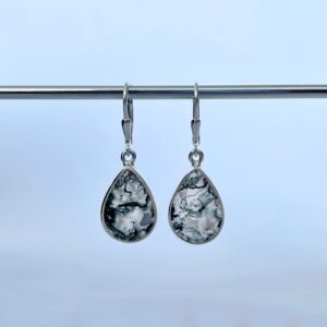 Moss Agate Leverback Earring / 925 Sterling Silver / Healing Gemstone / Gifts for her / Pear Cab / Moss Agate Statement Earring MOA-E-124. Moss Agate Leverback Earring / 925 Sterling Silver / Healing Gemstone / Gifts for her / Pear Cab / Moss Agate Statement Earring MOA-E-124.