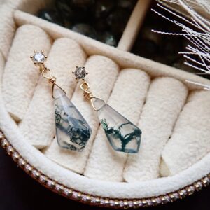 Moss Agate Stud Earrings, Crystal Dangle Earrings, Gold Fill Crystal Earrings, moss Agate Jewelry, kite Shape Gemstone, minimalist Gift For Her