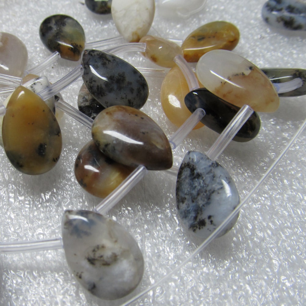 Dendritic Moss Agate Teardrop Beads: Natural Smooth Gemstone (10 Pieces)