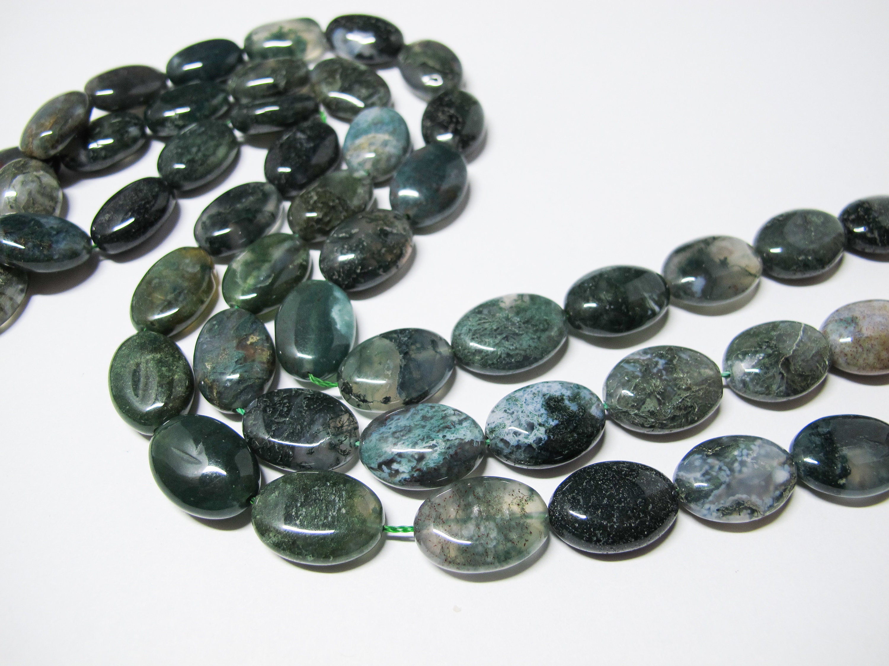 Natural Moss Agate Oval Beads: Green Gemstone Diy (13x18mm)