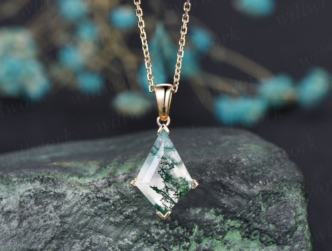 Kite Natural Moss Agate Necklace Solid 14k Yellow Gold Vintage Unique Personalized Pendant For Women Her Anniversary Bridal Gift Mother Kite Natural Moss Agate Necklace Solid 14k Yellow Gold Vintage Unique Personalized Pendant For Women Her Anniversary Bridal Gift Mother