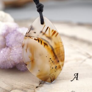 Montana Moss Agate Freeform Pendant, Polished Gemstone (etp00326) Montana Moss Agate Freeform Pendant, Polished Gemstone (etp00326)