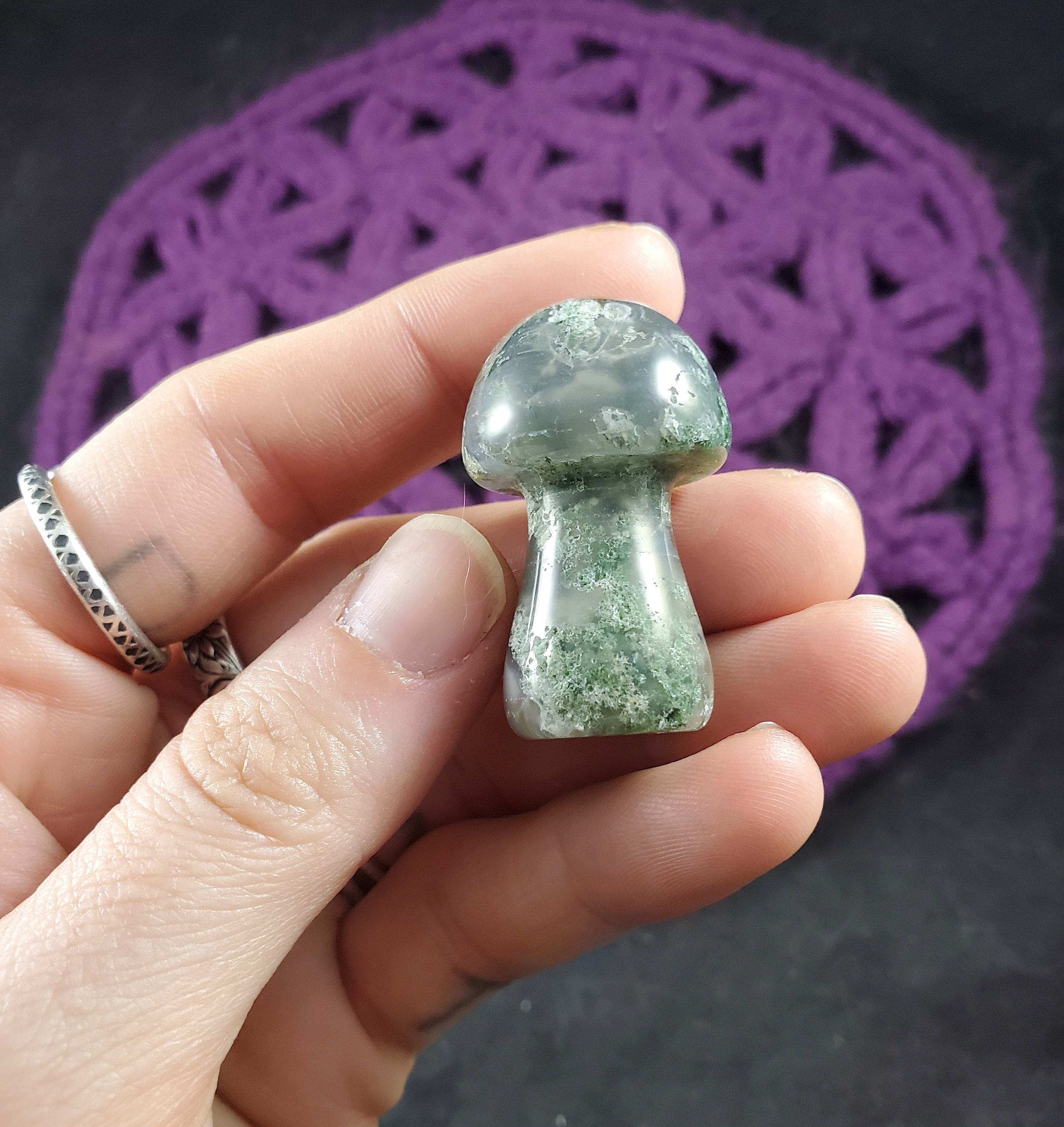 Moss Agate Carved Mushroom Funky Stones Green Crystal Carving Trippy Mushie Shroom Fungi Fungus Garden Decor Moss Agate Carved Mushroom Funky Stones Green Crystal Carving Trippy Mushie Shroom Fungi Fungus Garden Decor