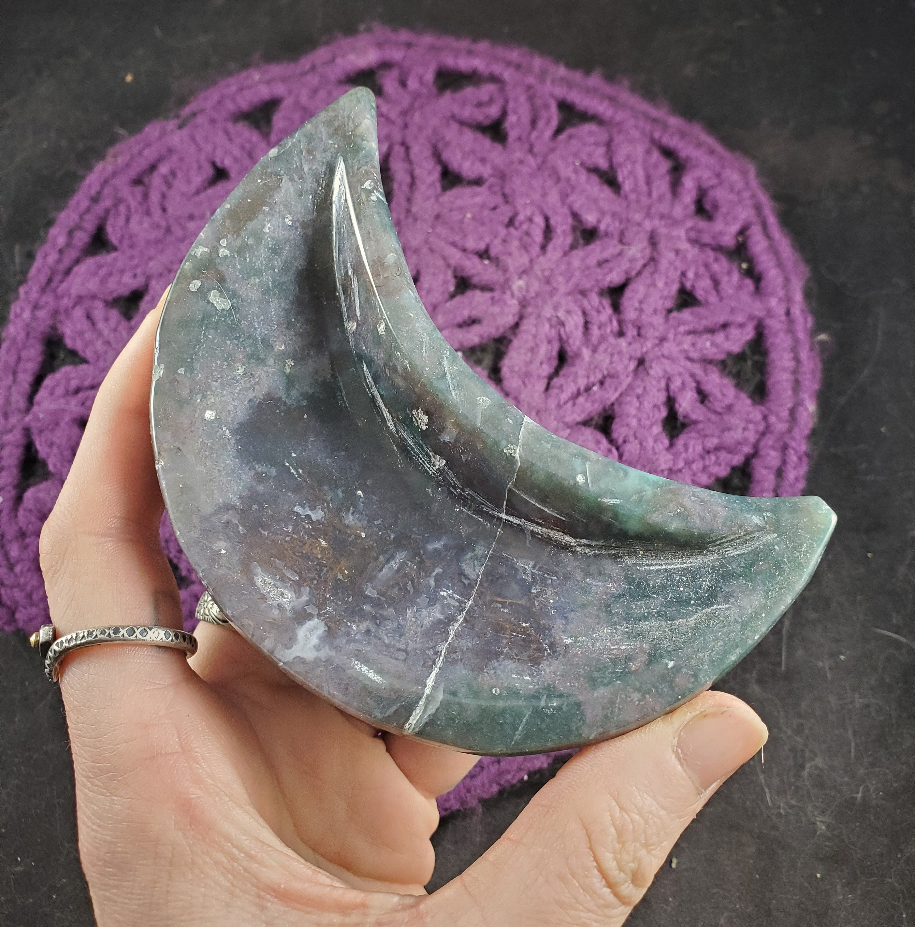 Moss Agate Crescent Moon Dish Crystal Bowl Druzy Vugs Green Carved Stones Polished Altar Offering Jewelry Dish Charging Plate Moonchild
