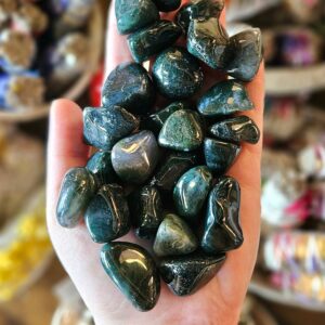 Green Moss Agate Tumbled Stone, One, Rock Hound, Crystal Healing, Earth Stone, Metaphysical Crystals, Reiki, Tumbled Stones, Green Stones