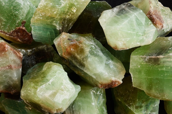 Multicolor Green Calcite  1 1/2" 2-3 Oz 2 Pieces Heart Chakra Raw Crystal Rocks And Mineral Specimen Healing Crystals Chakra Stones Xx