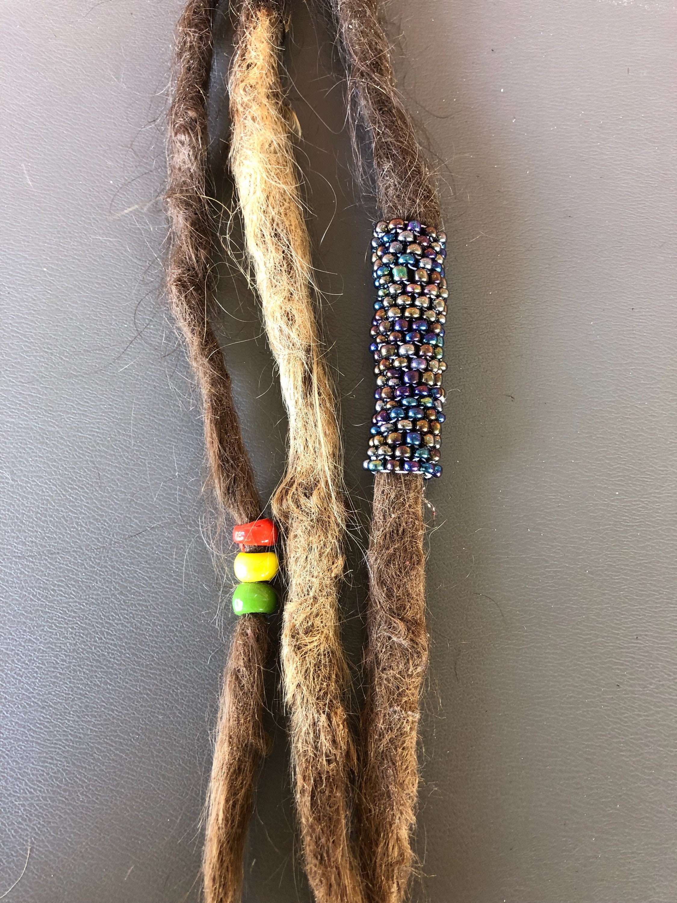 Mutlicolored Dread Bead