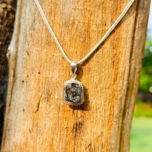 Natural Moldavite Pendant 925 Stealing silver pendant raw moldavite pendant handmade gemstone pendant Moldavite Necklace Authentic moldavite