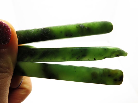 Natural Nephrite Jade Magic Wand Partially Polished, Worry Green Stone, Palm Stone, Meditation Stone Natural Nephrite Jade Magic Wand Partially Polished, Worry Green Stone, Palm Stone, Meditation Stone