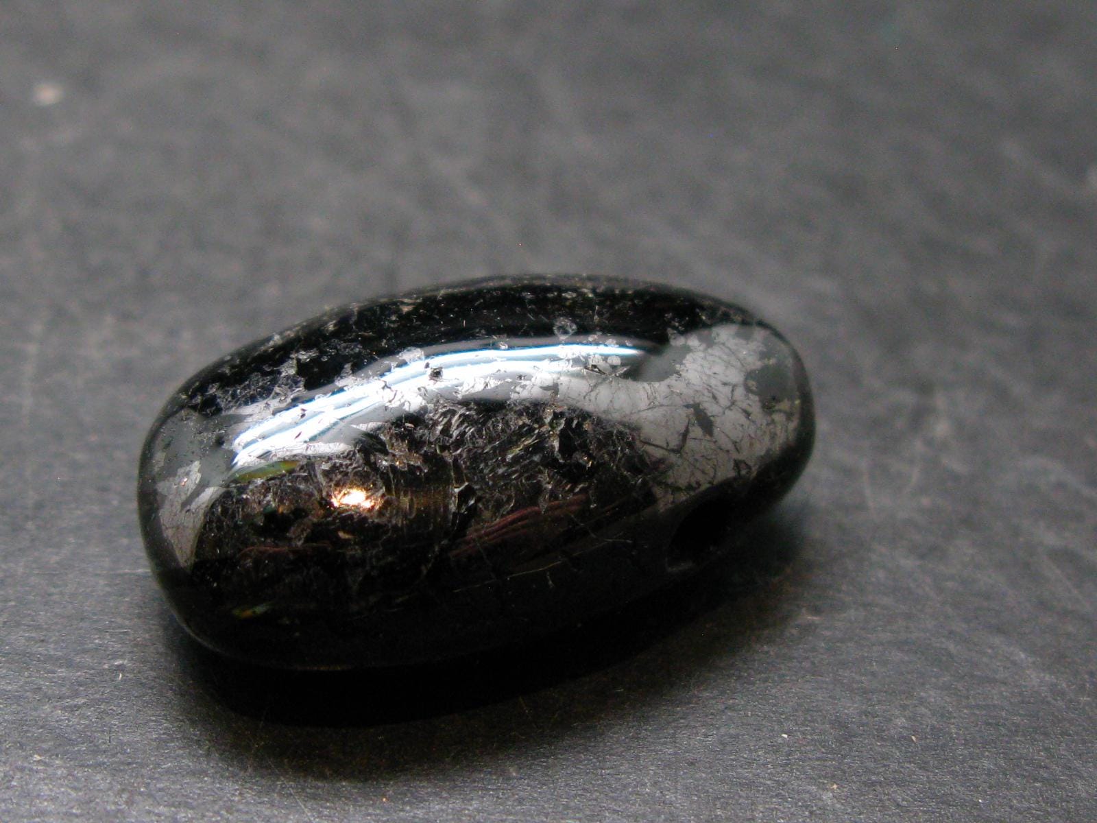 Nuumite Nuummite Metal Free Pendant From Greenland - 1.1" - 12.76 Grams