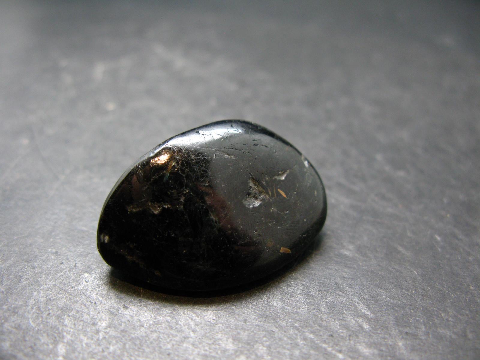 Rare Nuumite Nuummite Tumbled Stone From Greenland - 16.17 Grams - 1.3"