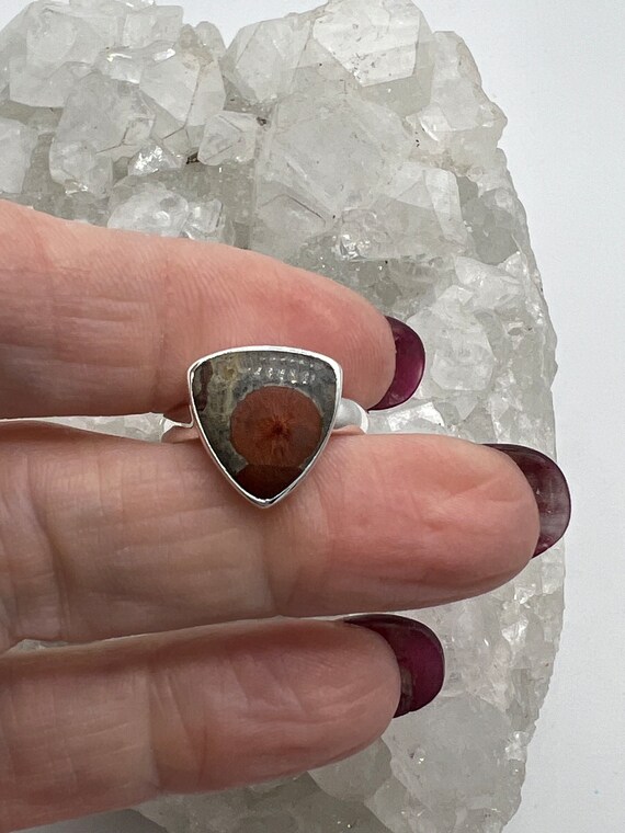 Peanut Obsidian Trillion Ring, Size 7 1/2