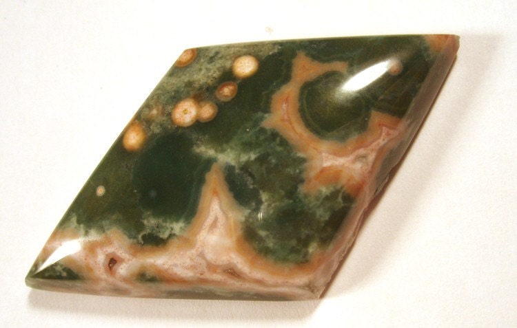 40 Carats Ocean Jasper Cabochon Kite Shape Geometrical Pink And Green Dots Oolite For Jewelry Making One Of A Kind Focal Pendant Piece 40 Carats Ocean Jasper Cabochon Kite Shape Geometrical Pink And Green Dots Oolite For Jewelry Making One Of A Kind Focal Pendant Piece