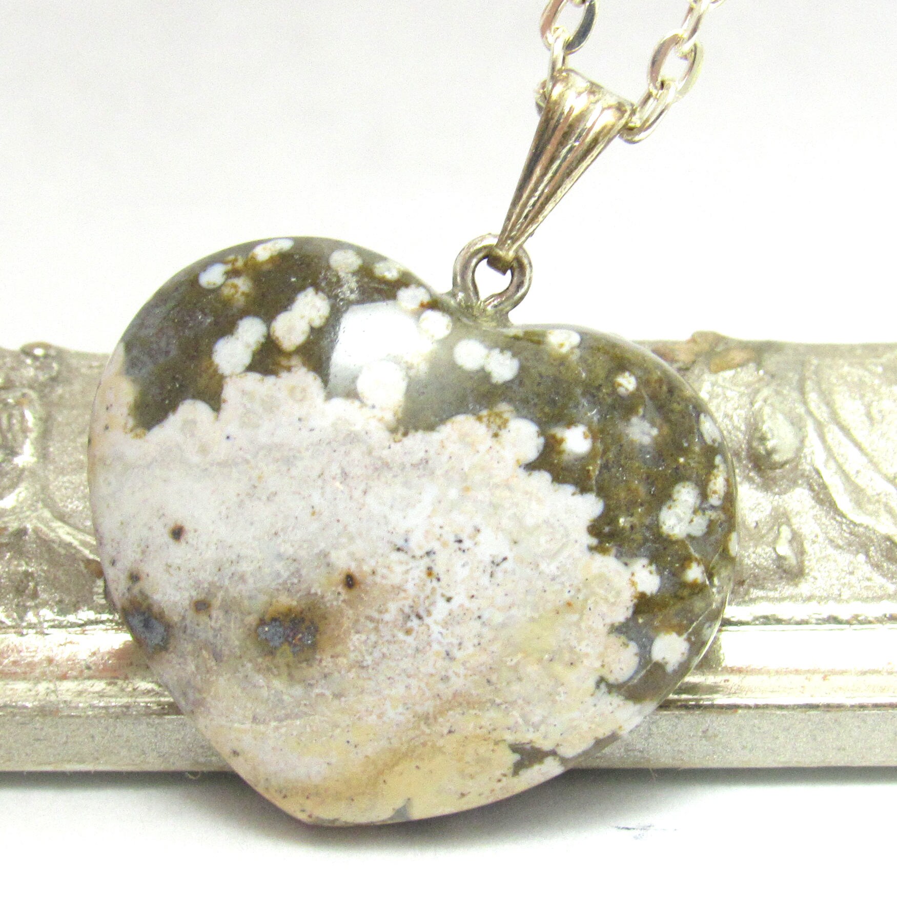 Kabamby Ocean Jasper Focal Bead Heart Pendant Cabochon Designer One Of A Kind Green Cream Ochre With Bail Stringing Jewelry
