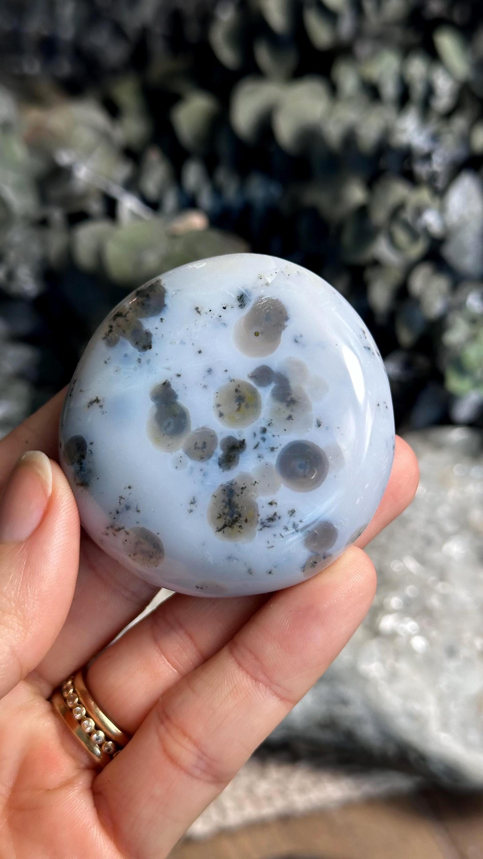 Blue 8th Vein Ocean Jasper Palmstone, Marovato, Jelly Oj