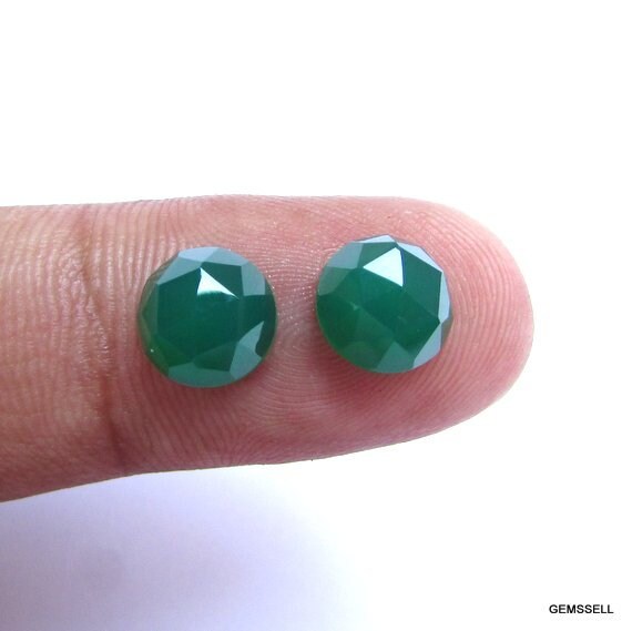 Green Onyx Cabochon: 8mm Round Rosecut Gemstone Pair