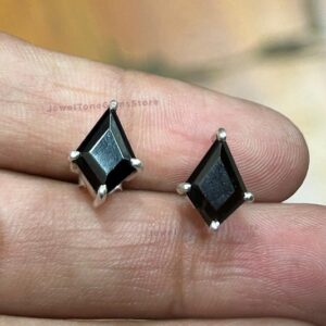 Kite Black Onyx Stud Earrings: Dainty 925 Sterling Silver