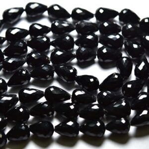 8.50 inches,Natural Super Quality Onyx Centre Drilled Faceted Teardrops,Size is 7x11-8x12mm #931