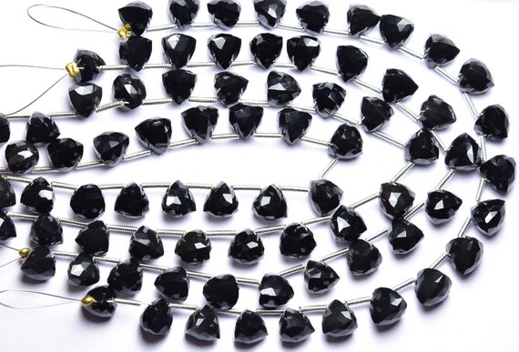 Superb Black Onyx Pyramid Beads - 7.5 Inches - Natural Faceted Black Onyx Pyramid 3d Triangle Briolette - Size Is 7.5-8 Mm #1506 Superb Black Onyx Pyramid Beads - 7.5 Inches - Natural Faceted Black Onyx Pyramid 3d Triangle Briolette - Size Is 7.5-8 Mm #1506