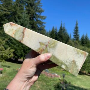 4.65 lbs Green Onyx Obelisk Pillar Tower Point Wand Column Generator