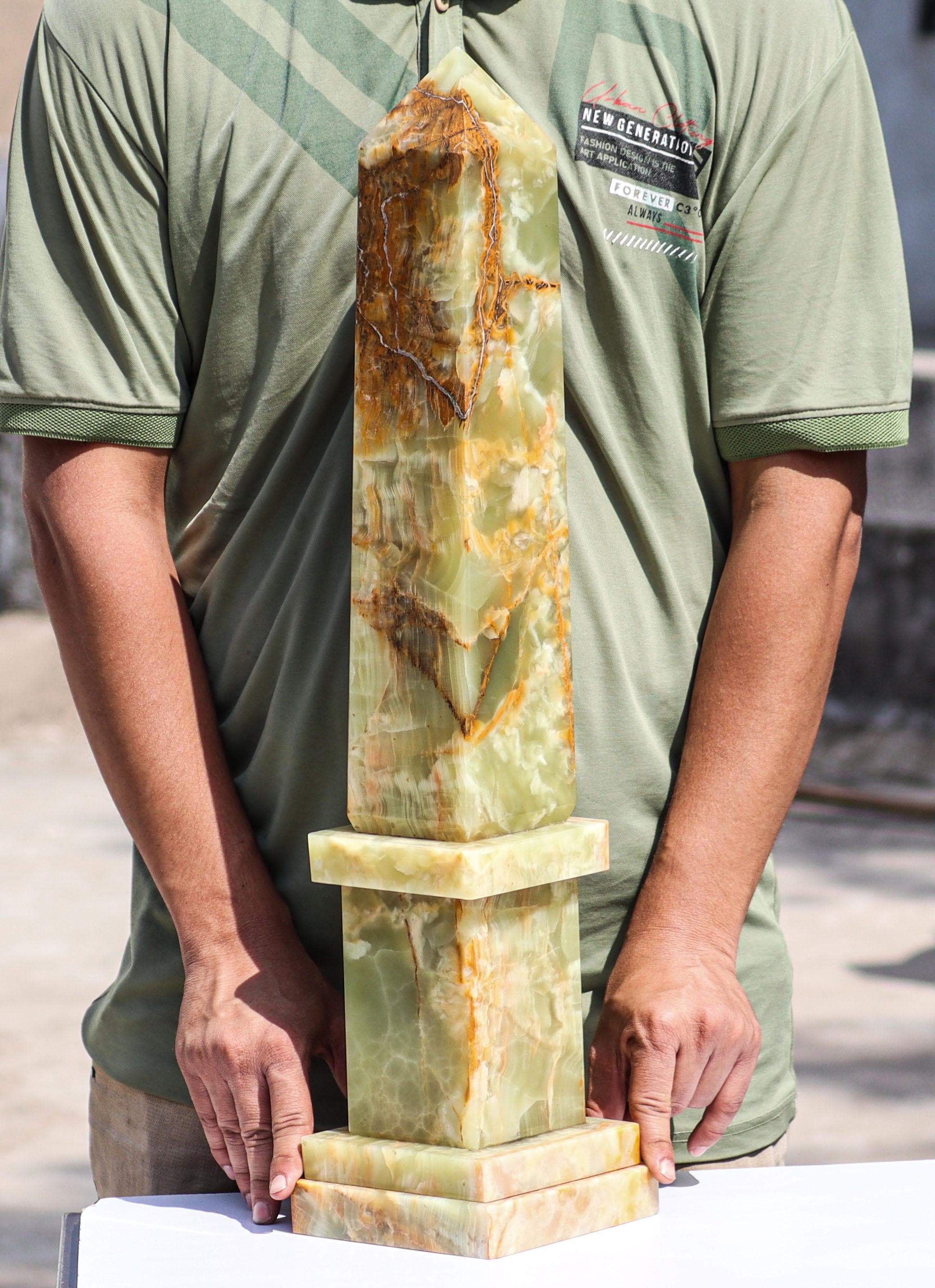 Large Green Pampas Onyx Obelisk: Spiritual Decor (25 Inches)