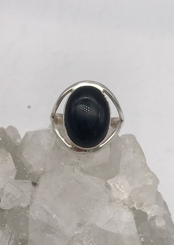 Beautiful Black Onyx Ring, Size 8 1/2