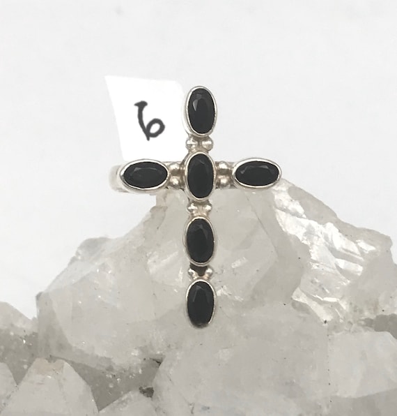 Onyx Cross Ring Size 6